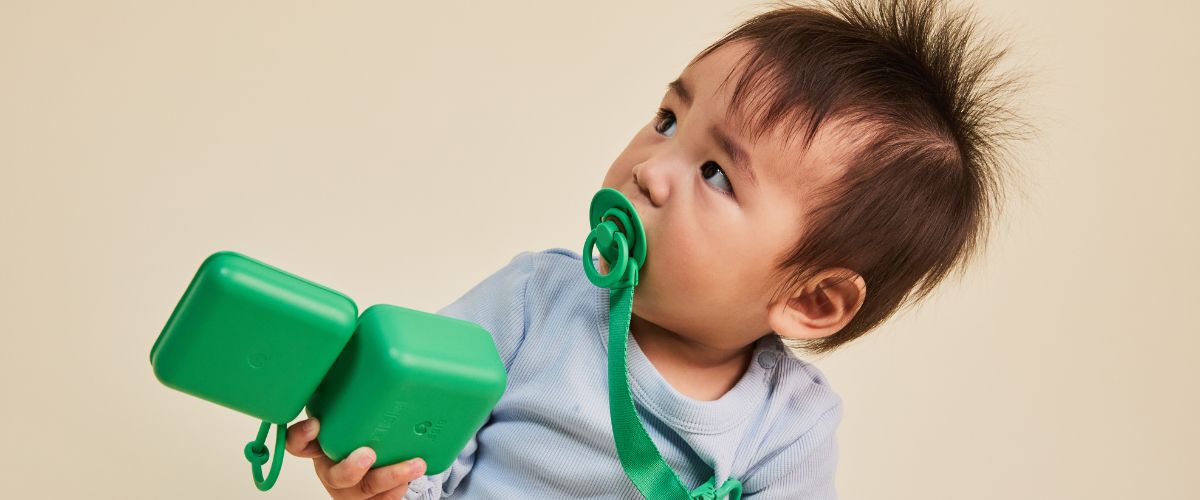 Quand et pourquoi faut-il remplacer la sucette de bébé ? Les conseils BIBS