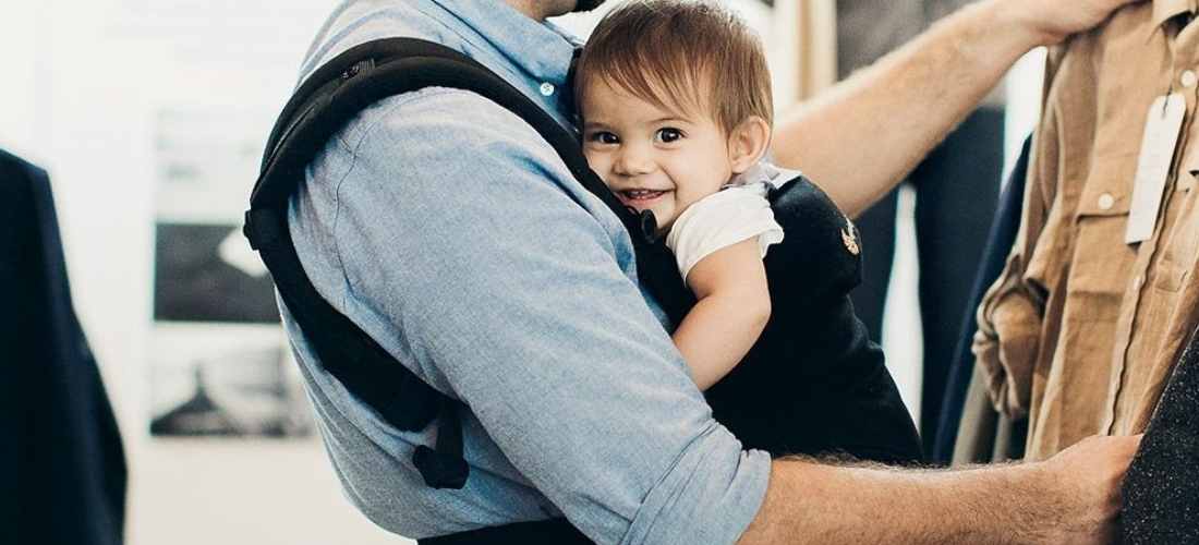 Comment choisir son porte-bébé Ergobaby?