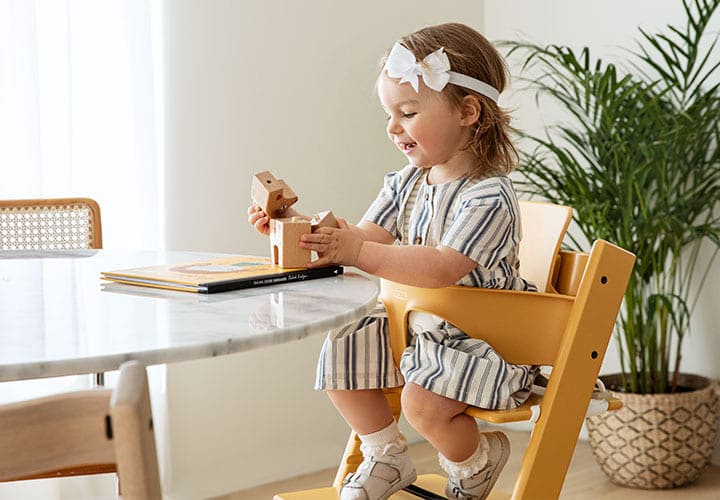 IKIDO - Chaise haute pliable pour bébé avec plateau repas amovible , chaise  haute et rehausseur pour bébé, table à manger et rehausseur confortable  pour enfants/ vert - Chaises - Rue du Commerce