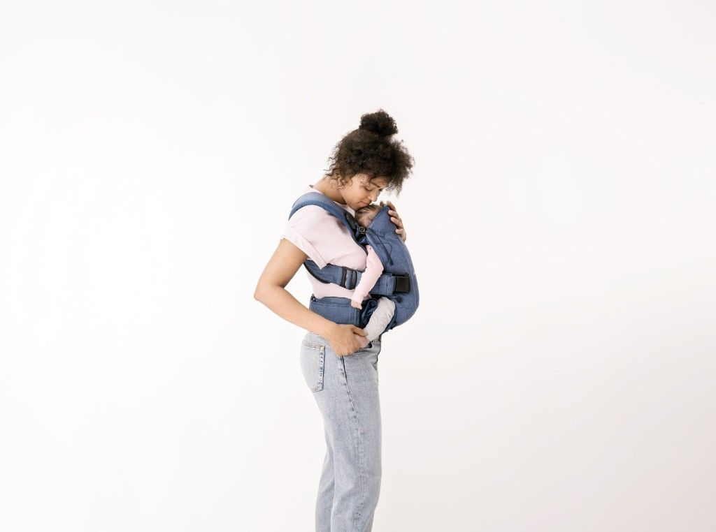 Porte-bébé One Coton Babybjorn cote