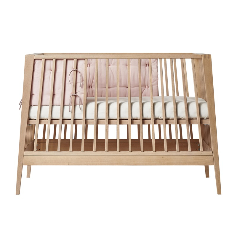 Tour de lit Linea et Luna en coton bio Leander sur lit