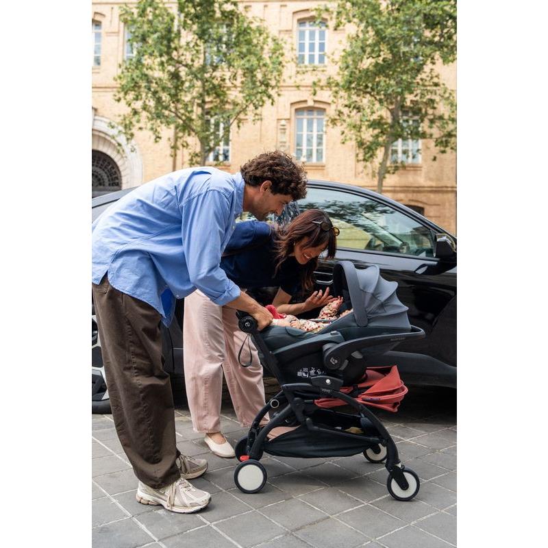 Adaptateurs siège-auto pour poussette YOYO 5 STOKKE lifestyle 1