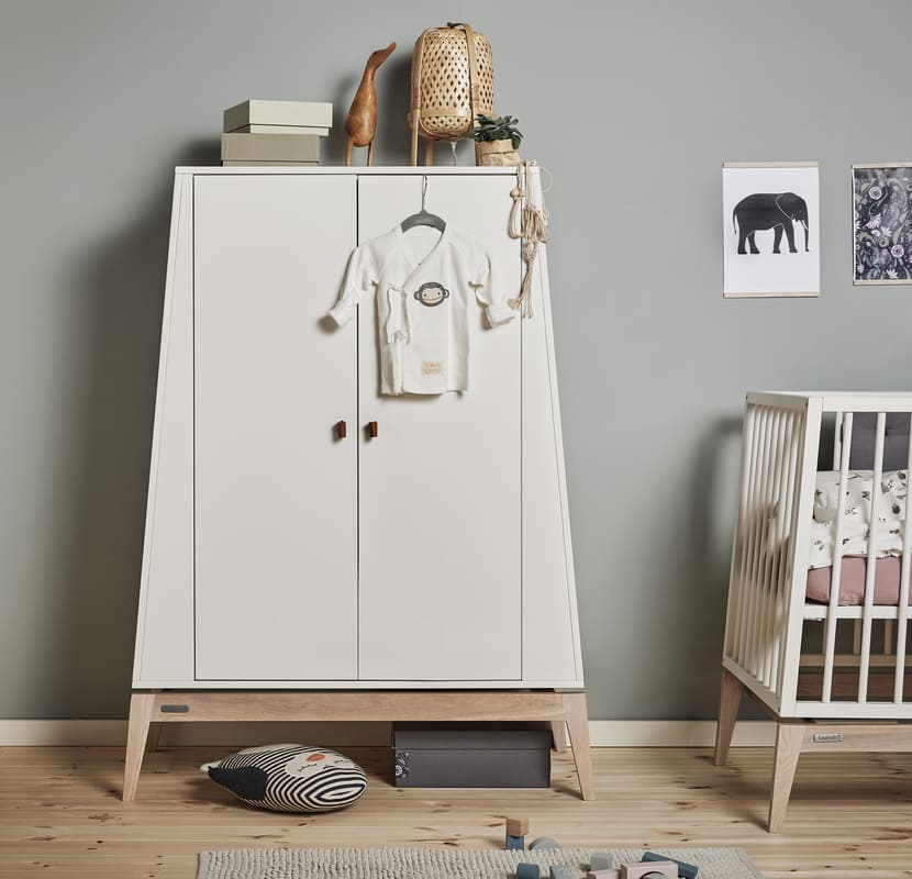 Armoire Luna Chêne Blanc Leander armoire lifestyle 2