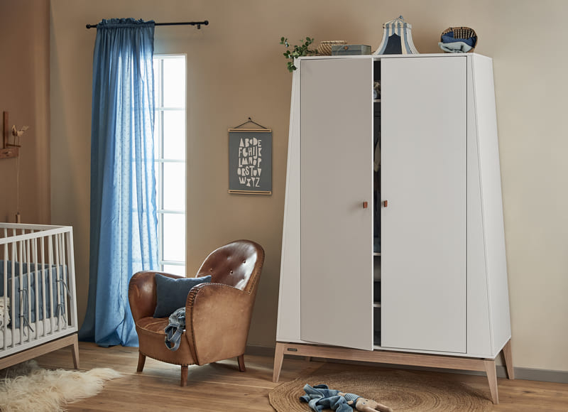 Armoire Luna Chêne Blanc Leander armoire lifestyle 1