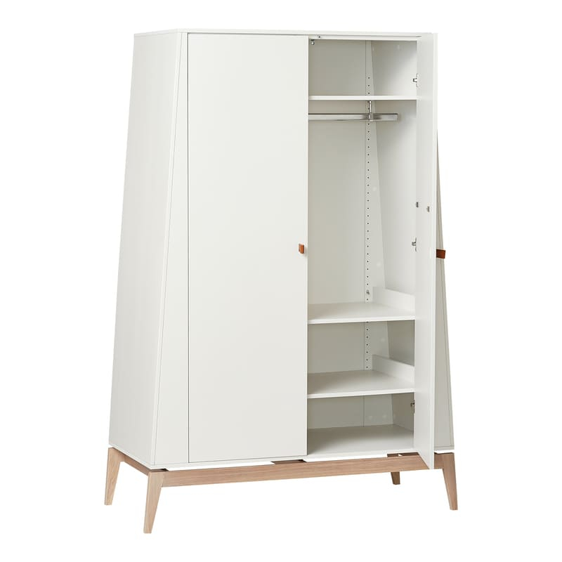 Chambre Luna Blanc : lit, commode, armoire Leander Armoire grand ouvert