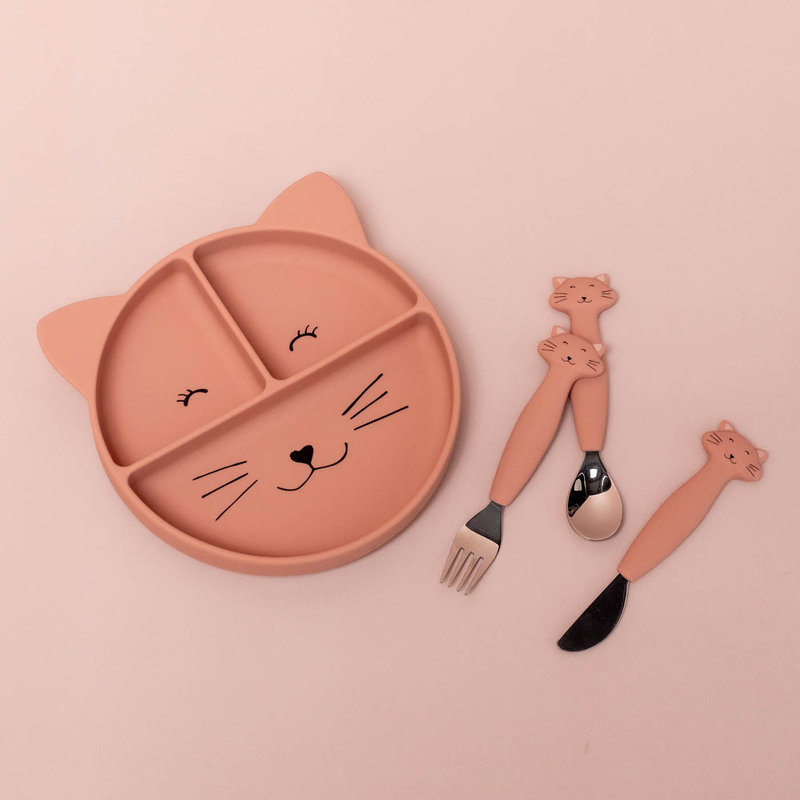 Assiette avec ventouse en silicone et compartiments Mrs. Cat Trixie lifestyle 