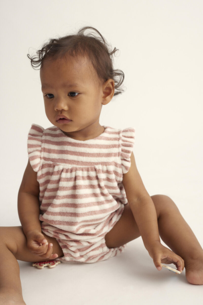 Barboteuse éponge rayée coton bio Rose COZMO lifestyle
