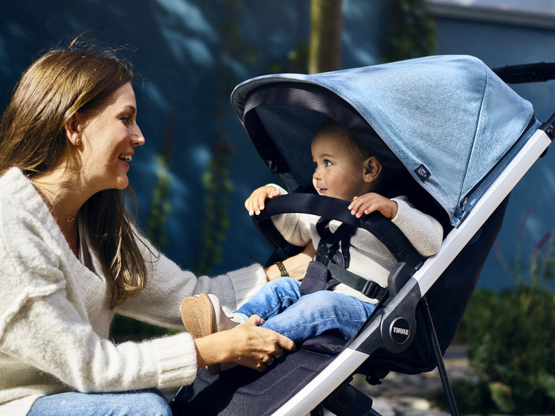 Barre de maintien pour poussette Thule Spring THULE lifestyle 2