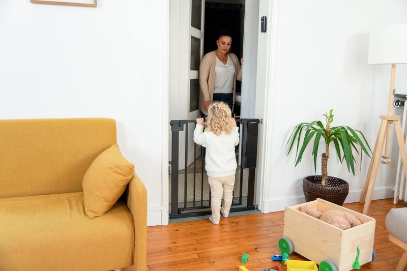 Barrière de sécurité automatique Safe & Pass Badabulle lifestyle 11