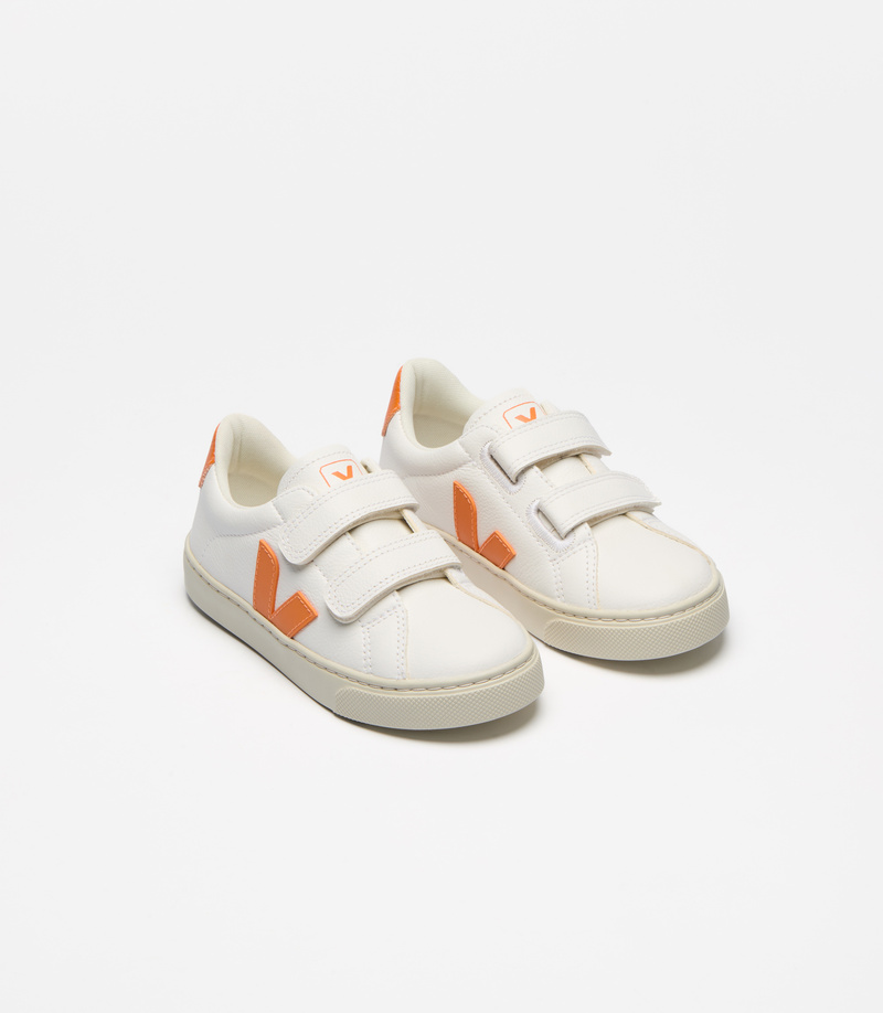 Baskets Small Esplar ChromeFree Leather Extra-White Fury Veja cote
