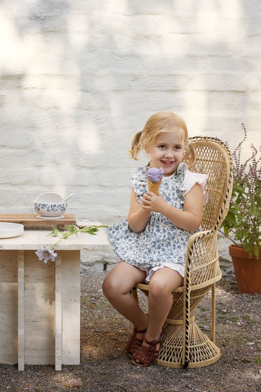 Bavoir Garden Leo Toile Elodie lifestyle 1