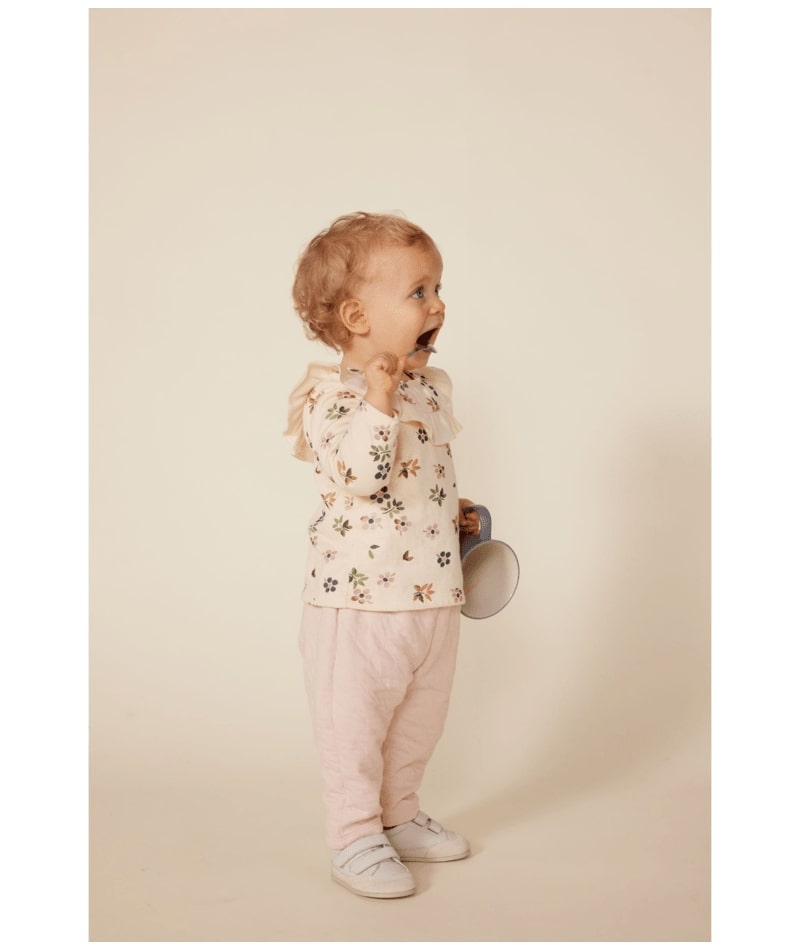 Blouse manche longue en tubique à fleurs Petit Bateau lifestyle 3