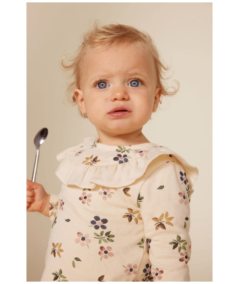 Blouse manche longue en tubique à fleurs Petit Bateau lifestyle 4