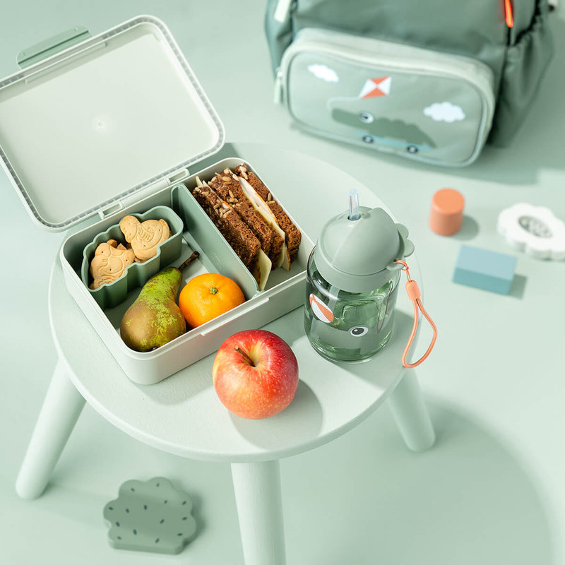 Boîte à goûter avec séparateur Playground Vert Done by Deer lifestyle 1