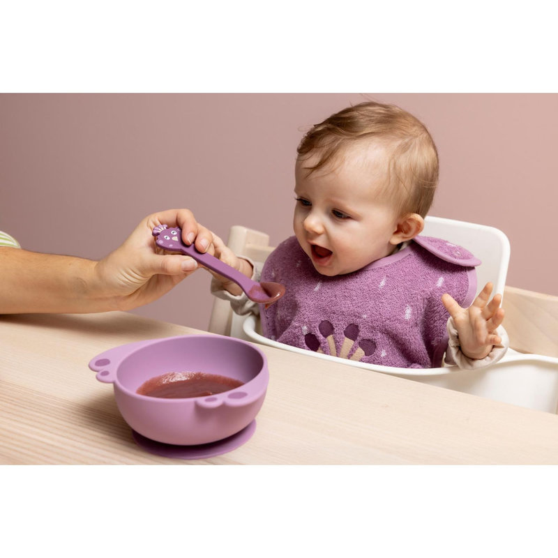 Bol en silicone avec ventouse Mrs. Peacock Trixie lifestyle 2