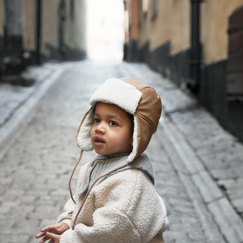 Bonnet d'aviateur Chapka Brown Elodie lifestyle