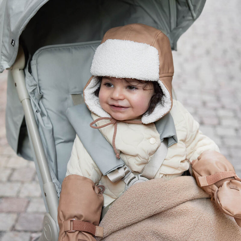 Bonnet d'aviateur Chapka Brown Elodie lifestyle2