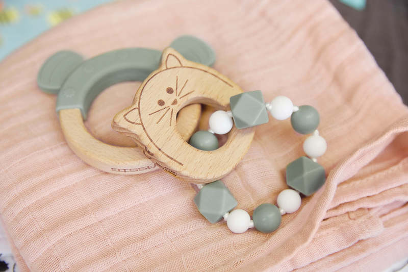 Bracelet de dentition Little Chums Chat Lassig 4