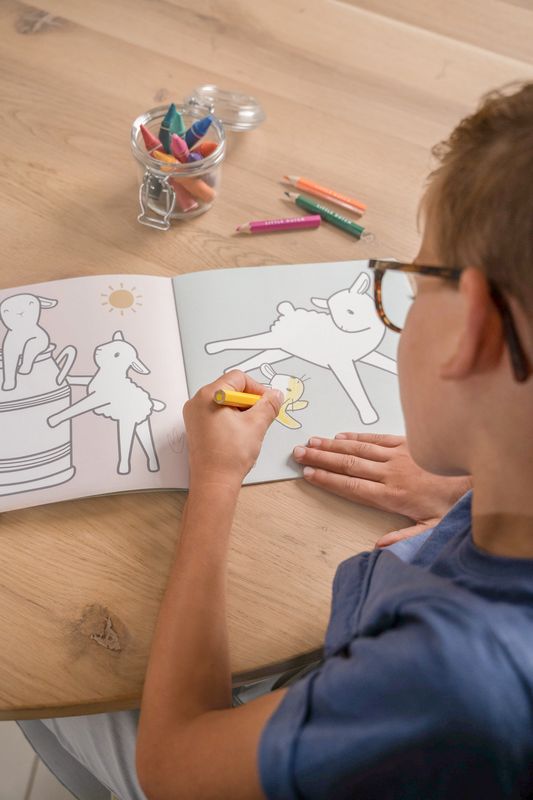 Cahier de coloriage Little Farm Little Dutch lifestyle 2