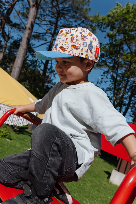 Casquette Imprimé Baseball Party avec visière courbée 9-18 mois HELLO HOSSY lifestyle 1