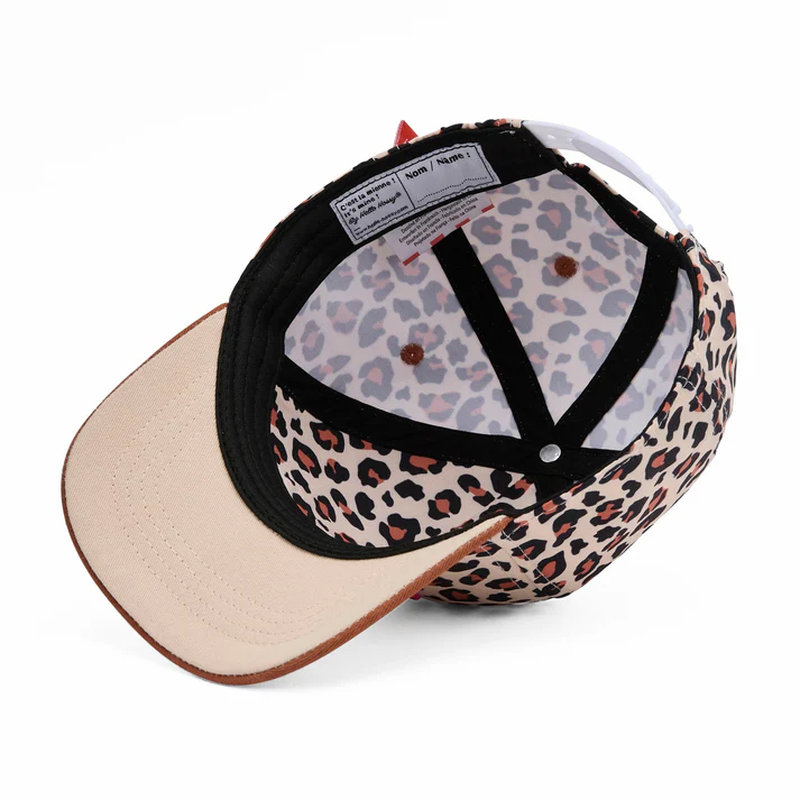Casquette Leopard Marron avec visière courbée 9-18 mois HELLO HOSSY intérieur