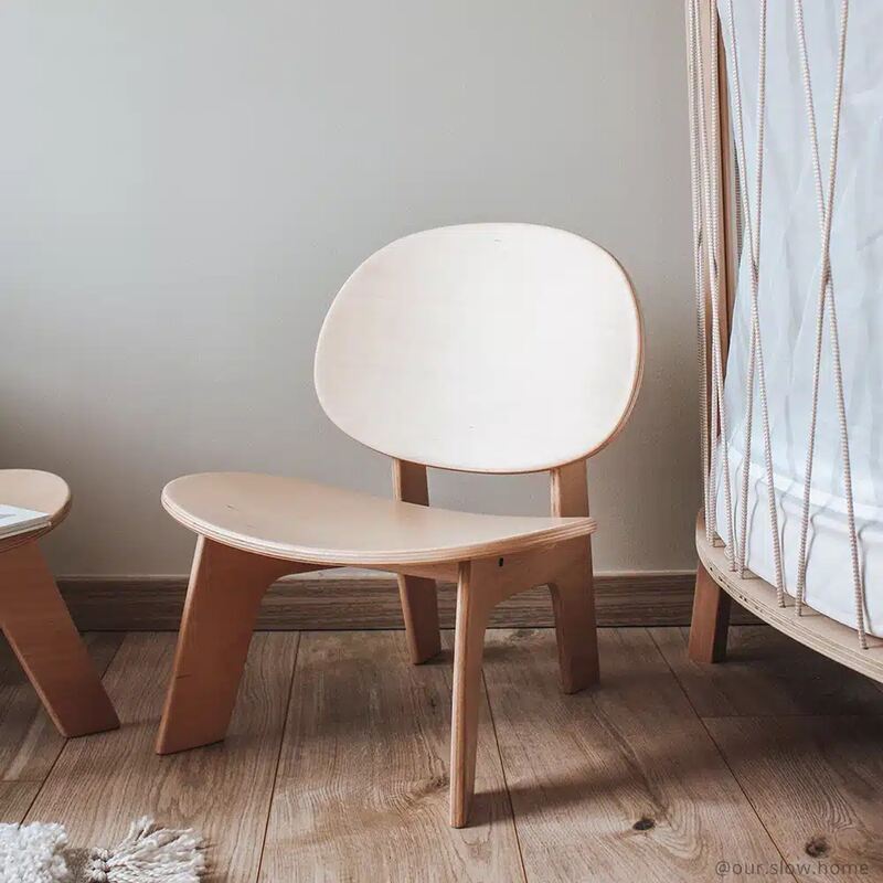Chaise Hiro enfant en hêtre Charlie Crane contexte
