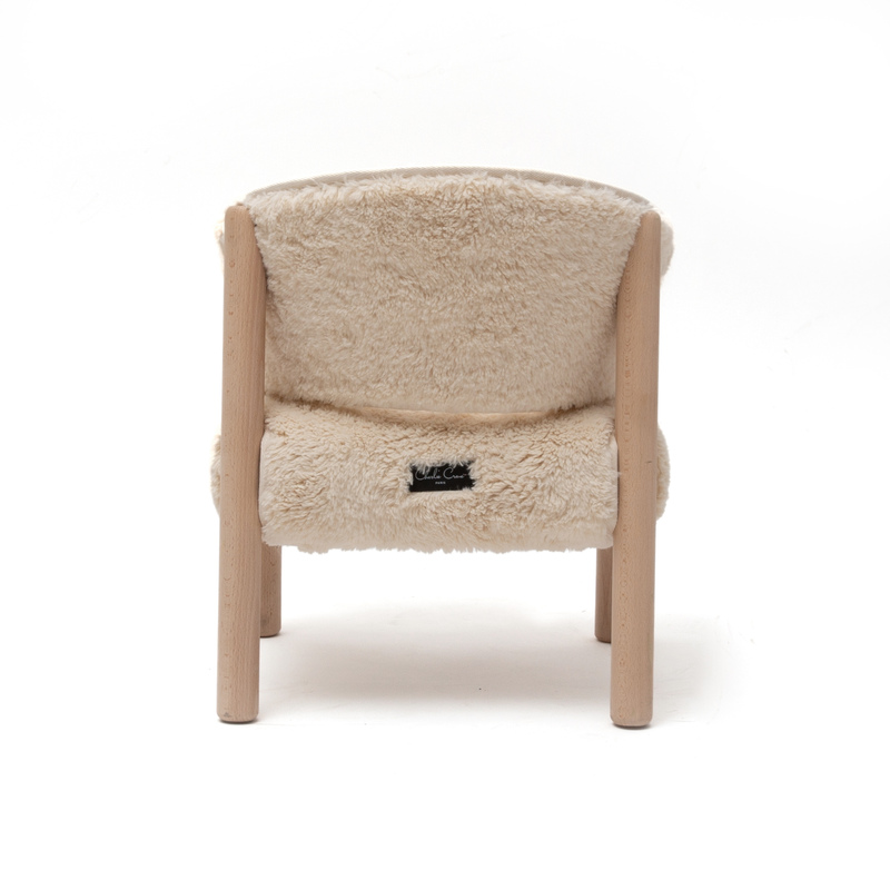Chaise SABA fourrure fur milk en hêtre brut Charlie Crane dos