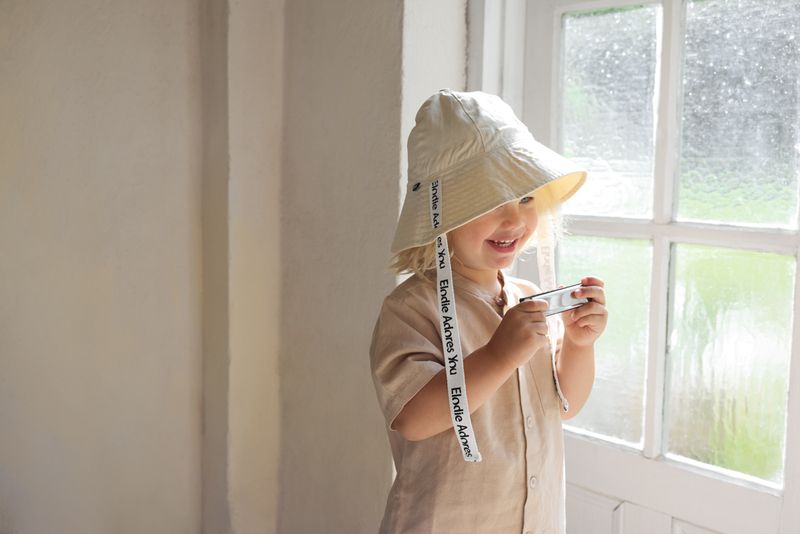 Chapeau de Soleil - Oat White 1-2 ans Elodie lifestyle 1