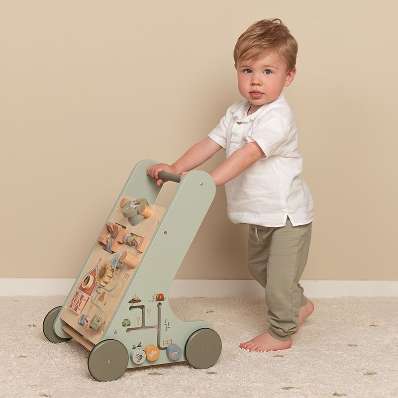 Chariot de marche FSC Little Farm Little Dutch lifestyle 2
