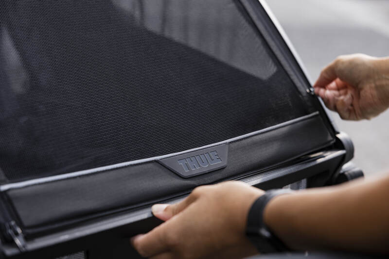 Chariot Sport 1 G3 Black Thule lifestyle6