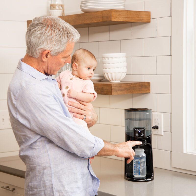 Chauffe-eau intelligent Instant Warmer Baby Brezza lifestyle2