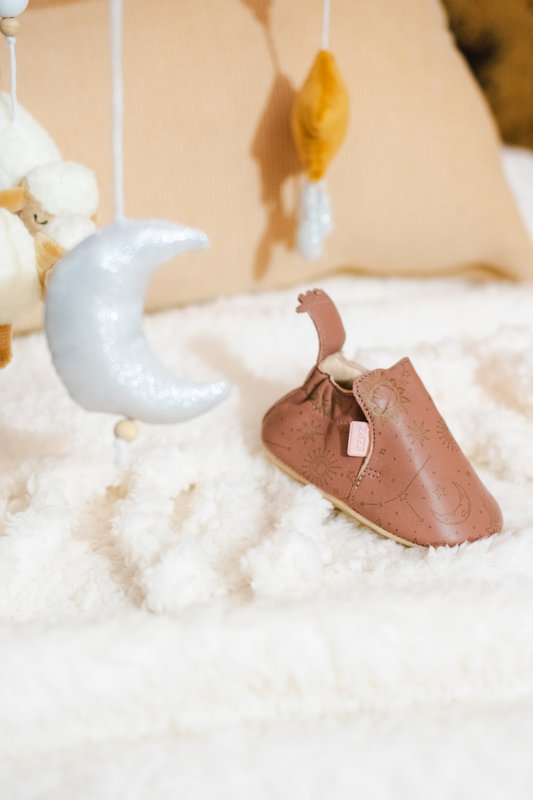 Chausson bébé My Blublu Imp Astro VX Rose Easypeasy lifestyle 2