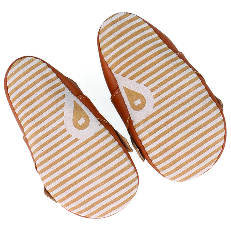 Chaussons bébé en cuir souple Soft Soles Leo Ginger