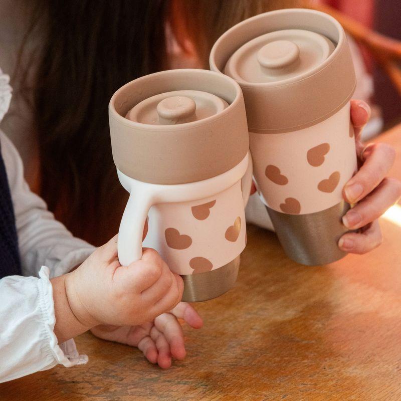Coffret Mini & me 2 tasses inox Click & drink BigLove BEABA lifestyle 1