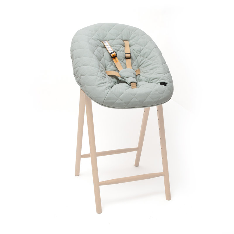 Coque nouveau-né pour chaise-haute Tobo Farrow Charlie Crane  côté bois clair