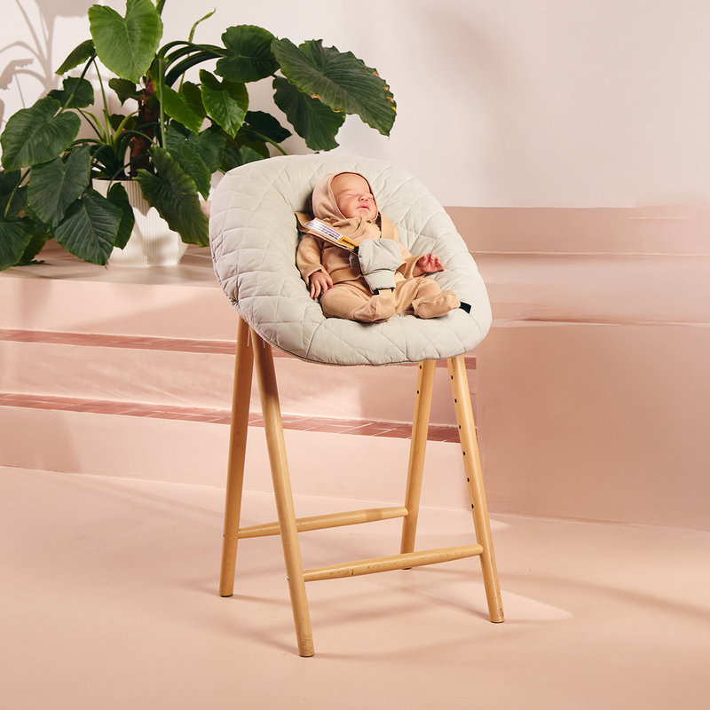 Coque nouveau-né pour chaise-haute Tobo Farrow Charlie Crane  lifestyle 2