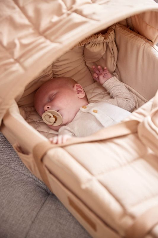 Couffin Frida Swift Lift 2.0 Beige Filibabba lifestyle 1