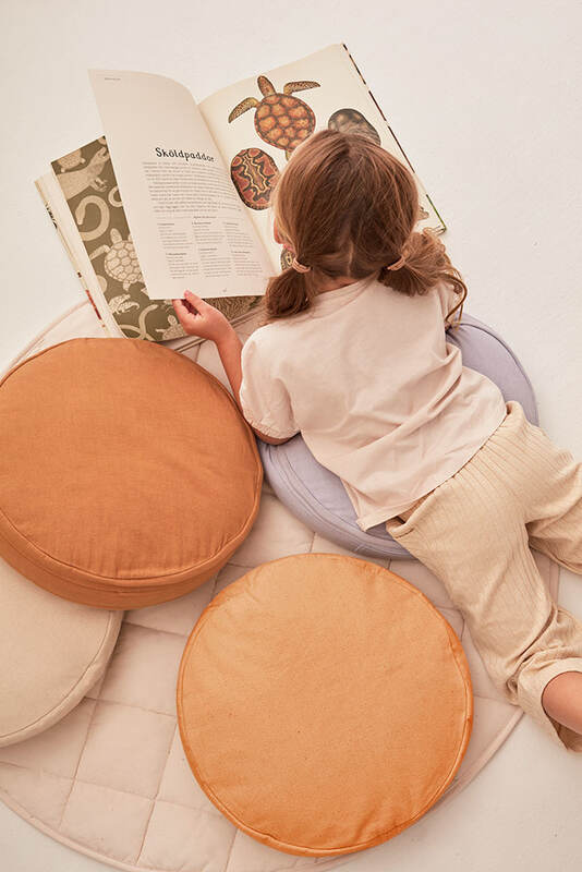 Coussin de sol 40 cm Kid's Concept contexte