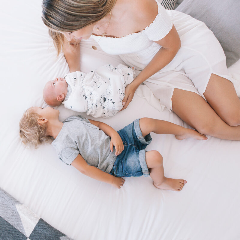 Couverture d'Emmaillotage Ergobaby lifestyle2