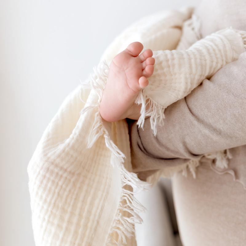 Couverture Double Swaddle Mousseline Ecru BEMINI lifestyle 1