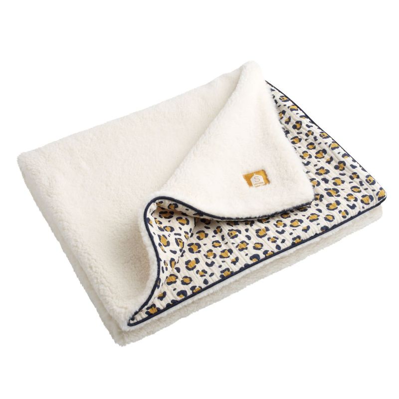 Couverture Léopard Sauthon pliée
