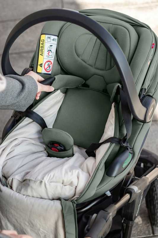 Couvre jambe Wind & Weather Cover Go Beyond Meadow Green BeSafe lifestyle 2