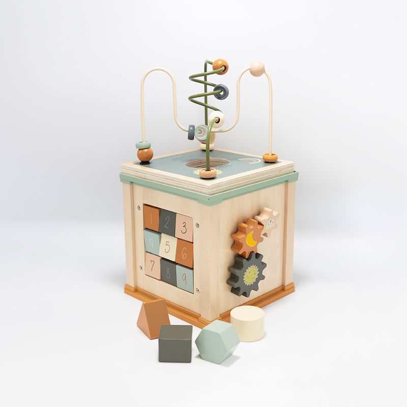 Cube D'activites En Bois Fsc 3kg7 cube face 1