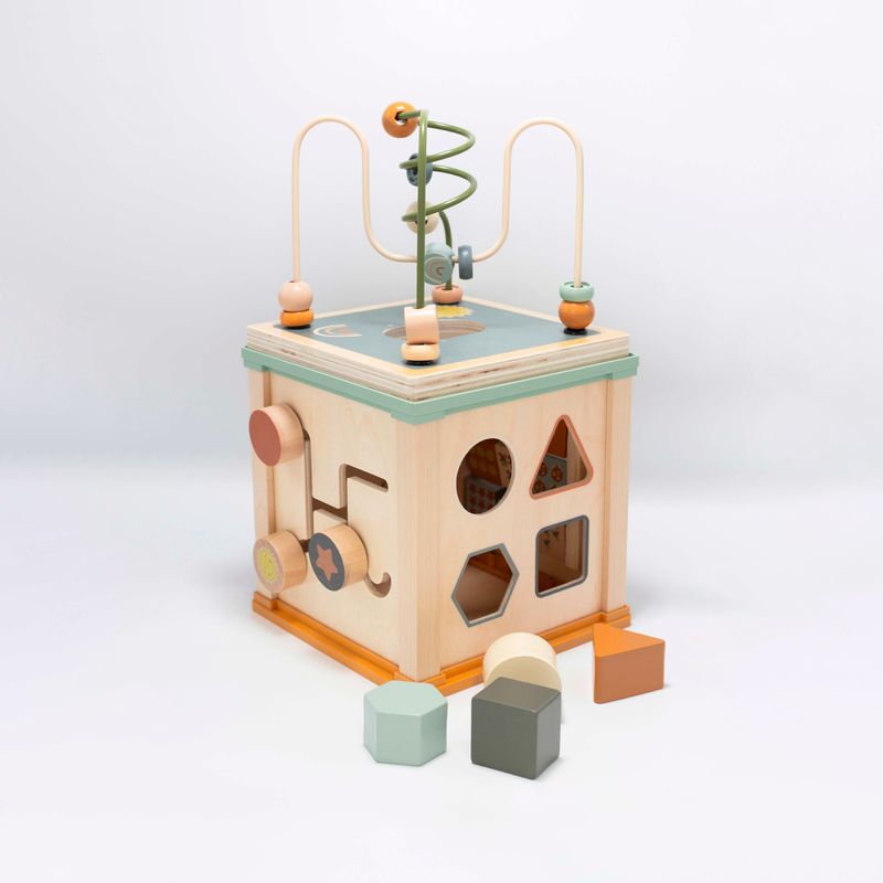 Cube D'activites En Bois Fsc 3kg7 cube face 2