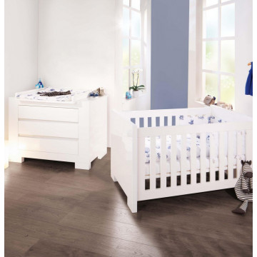 Chambre bébé Sky blanc: Lit, commode, armoire Pinolino Produit
