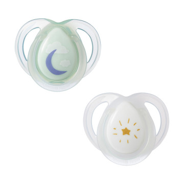 Lot de 2 sucettes Closer to Nature nuit Tommee Tippee produit 1