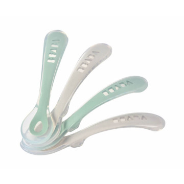 Lot de 4 cuillères 2ème âge silicone Vert sauge Béaba