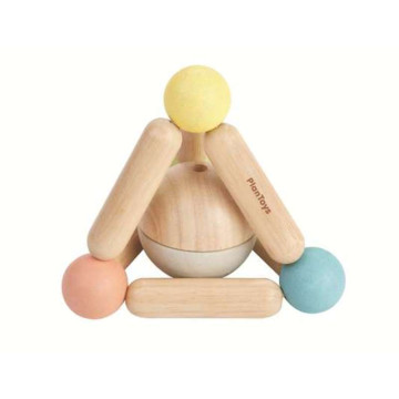 Hochet triangle pastel Plan Toys Bambinou