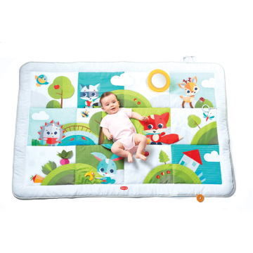 Tapis d'éveil géant Dans la Prairie Tiny Love 1