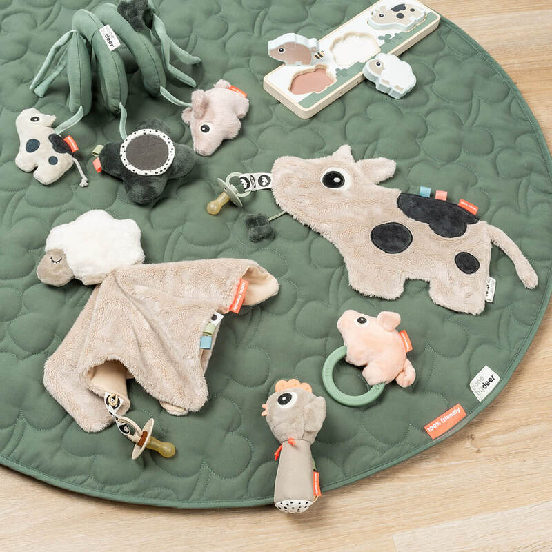 Doudou attache-sucette Dotti Sable Done By Deer lifestyle 1